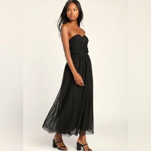 NWT Lulu’s Sweet Selection Black Swiss Dot M